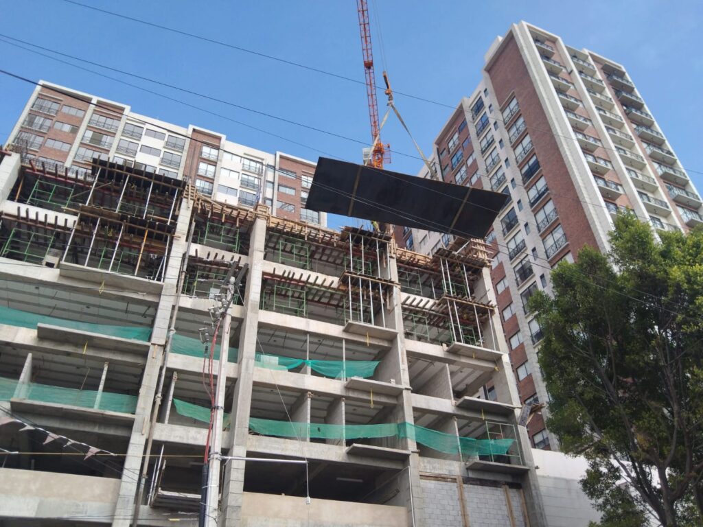 placa de acero en la industria de la construcción